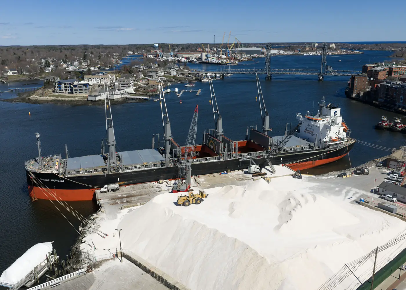 Bulk carrier discharging at a terminal